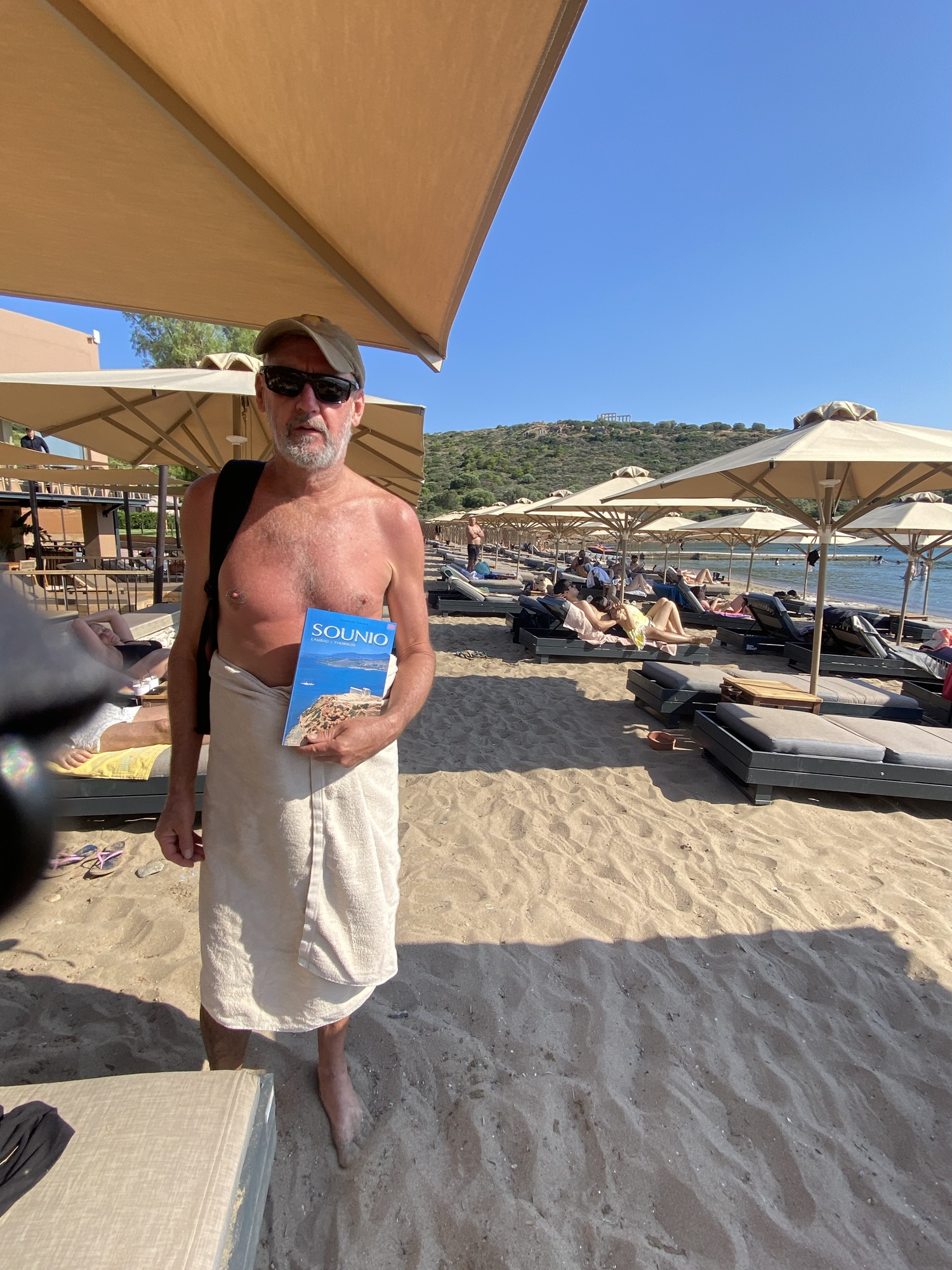 Sounio beach and off to London